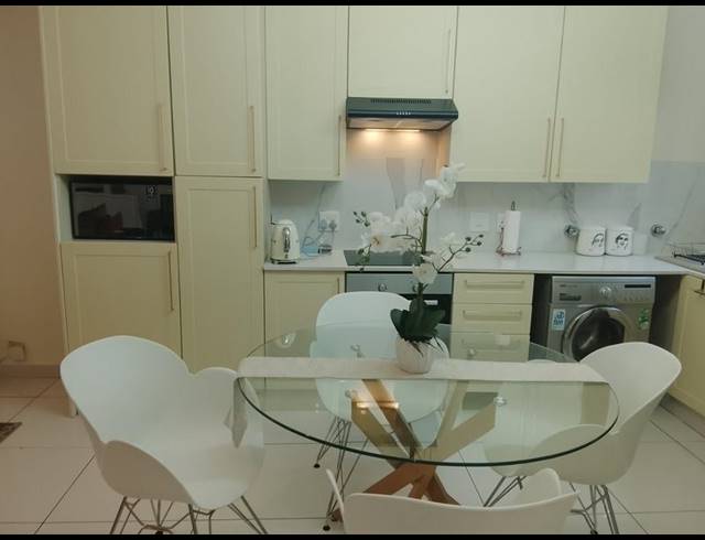 2 BEDROOM TOWNHOUSE FOR SALE IN FOURWAYS